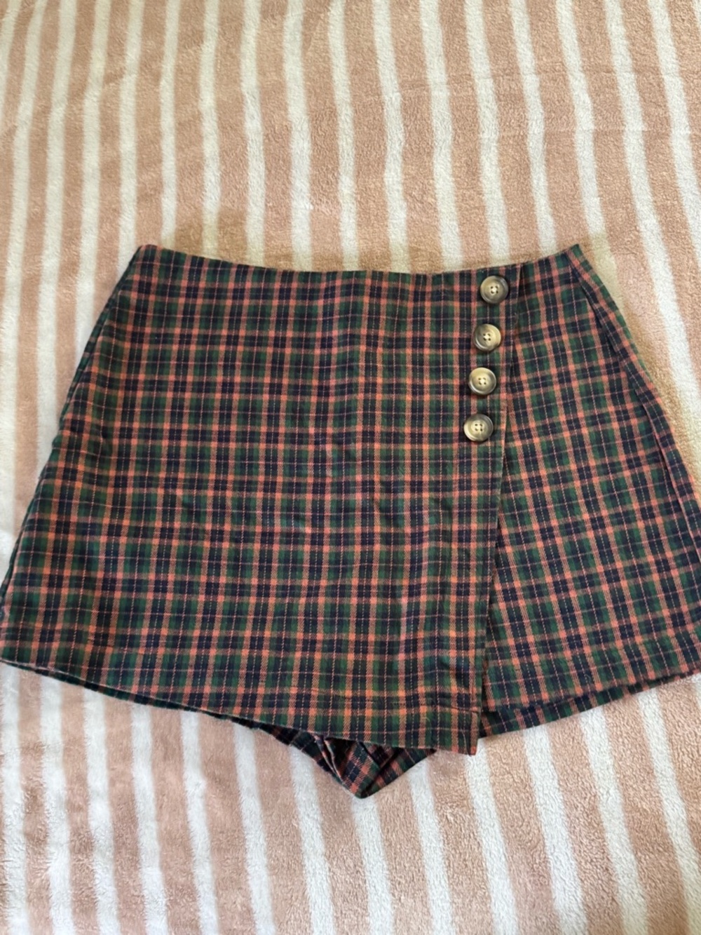 Aeropostale Green and Pink Plaid Skort